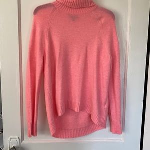 J. Crew - pink turtle neck sweater in super soft yarn. size small. NWOT